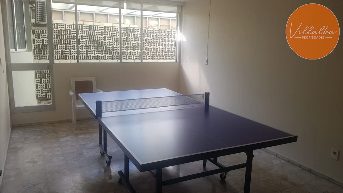 Apartamento ID.3491 - Apartamento en venta de 3 dormitorios en Punta del Este.-