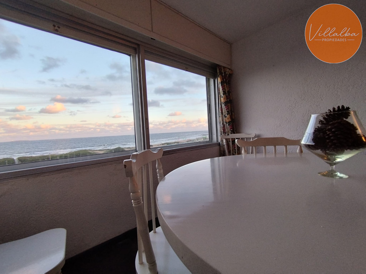 Apartamento ID.3429 - Apartamento de un dormitorio y medio en venta en Punta del Este