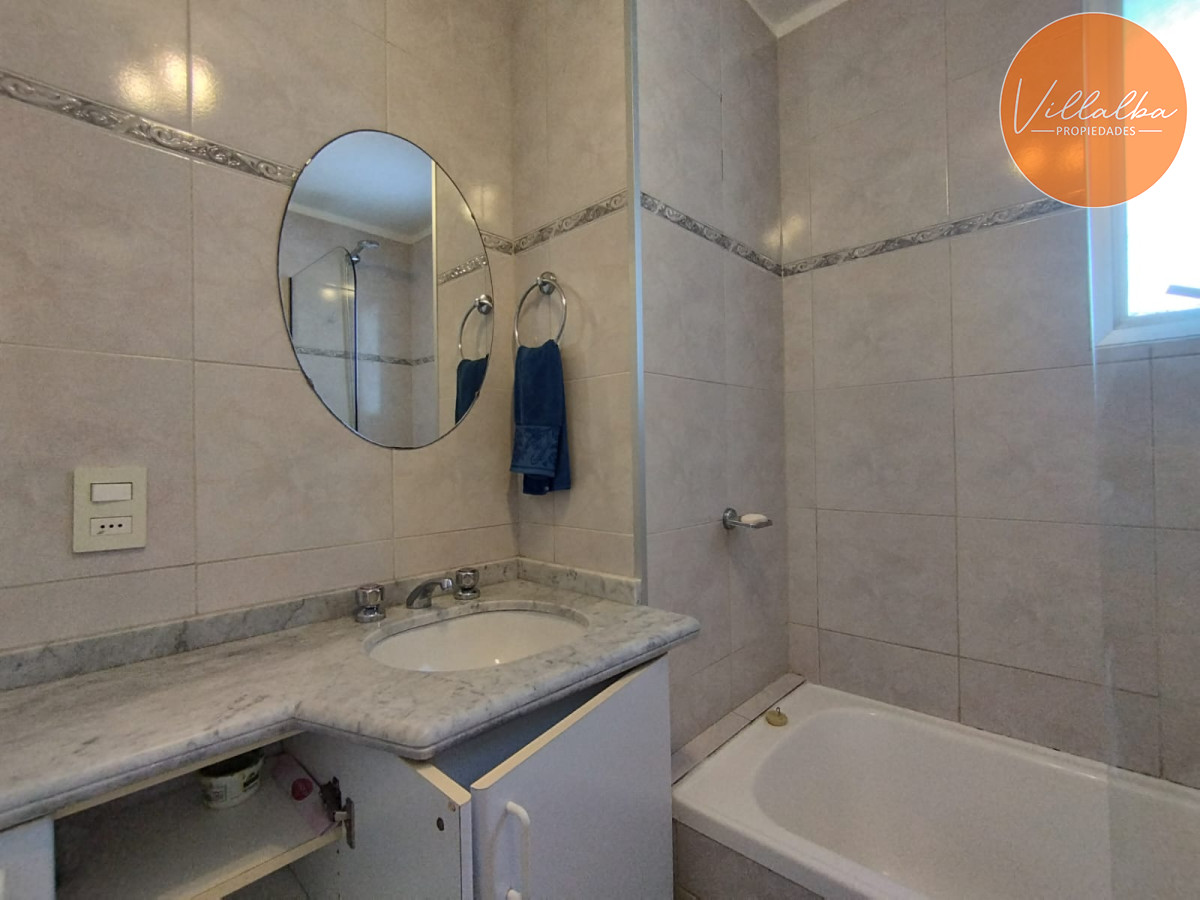 Apartamento ID.3762 - Apartamento en venta de dos dormitorios en Punta del Este