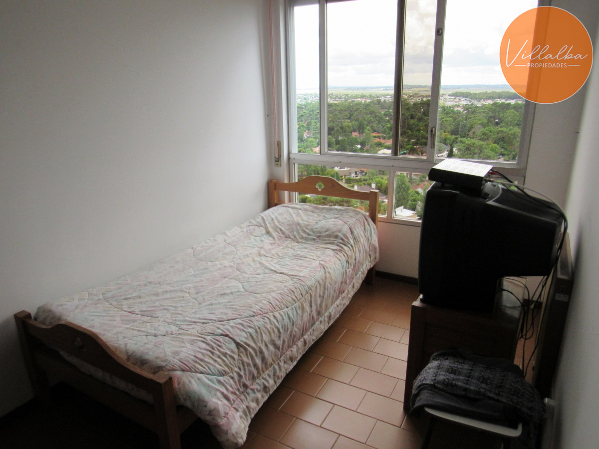 Apartamento ID.3602 - Venta de apartamento de dos dormitorios en Punta del Este