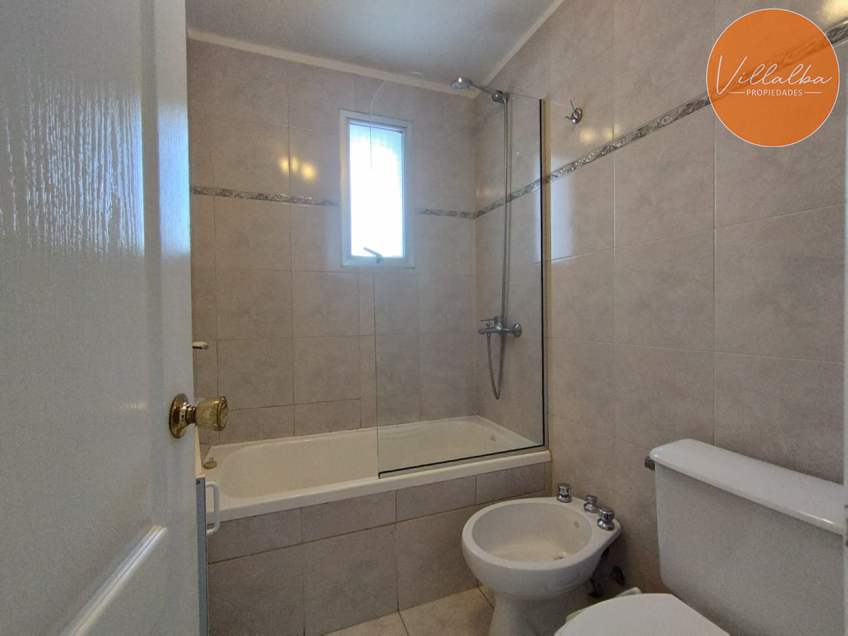 Apartamento ID.3762 - Apartamento en venta de dos dormitorios en Punta del Este