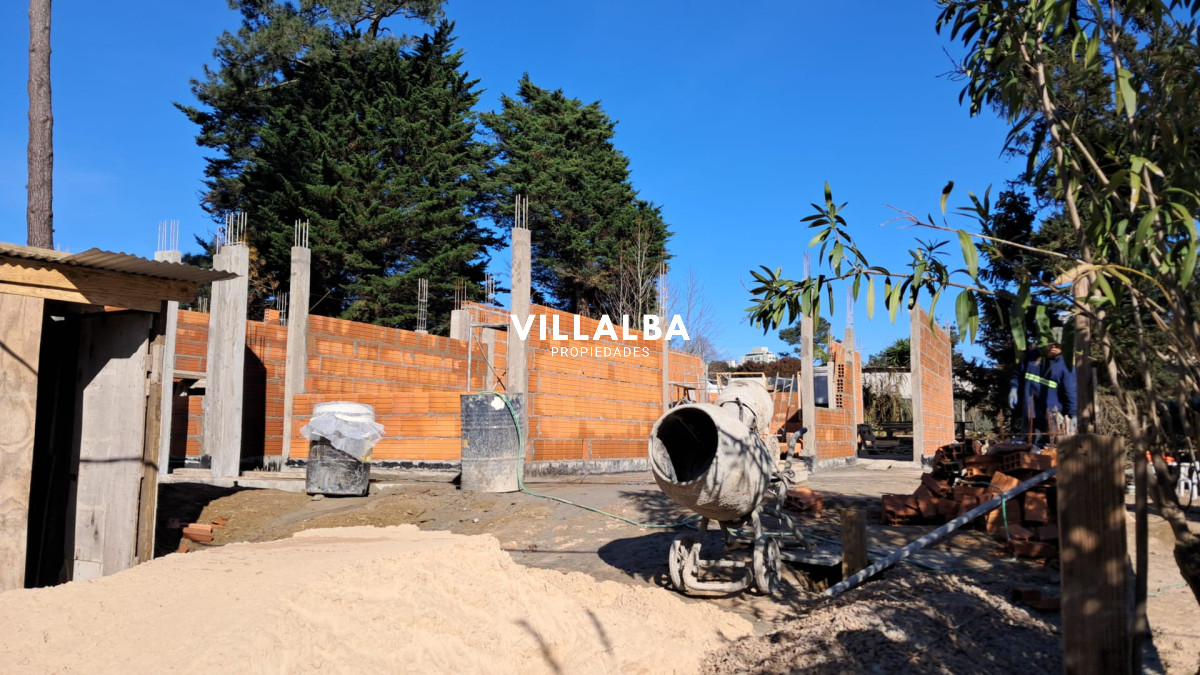 Apartamento ID.4718 - Oportunidad - Casa a estrenar en Cantegril - Precio pozo