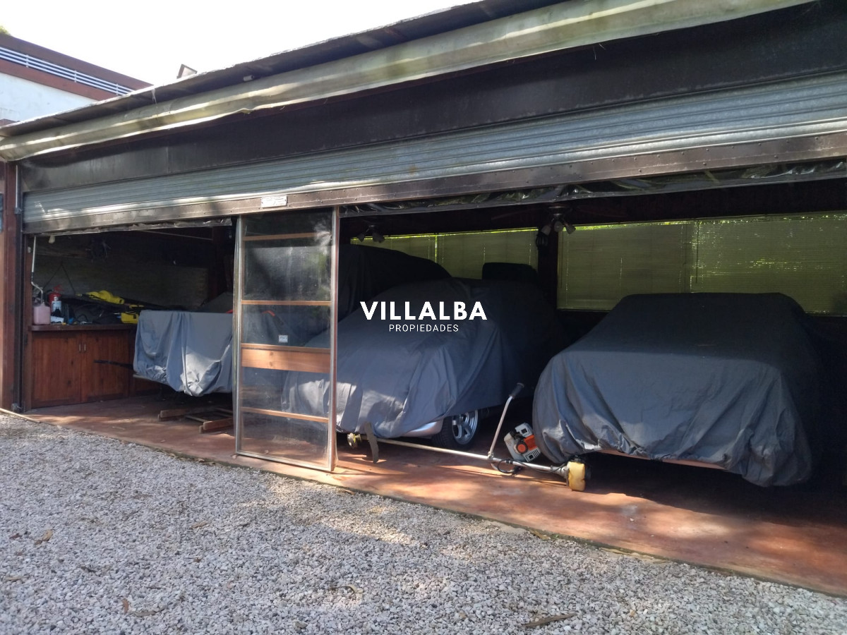 Casa ID.4198 -  Casa en venta de 3 dormitorios en Punta del Este