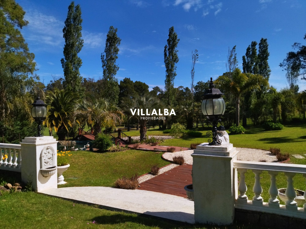 Casa ID.4198 -  Casa en venta de 3 dormitorios en Punta del Este