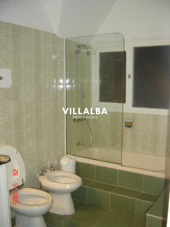 Casa ID.3581 - VENDO CASA DE 5 DORMITORIOS EN PUNTA DEL ESTE