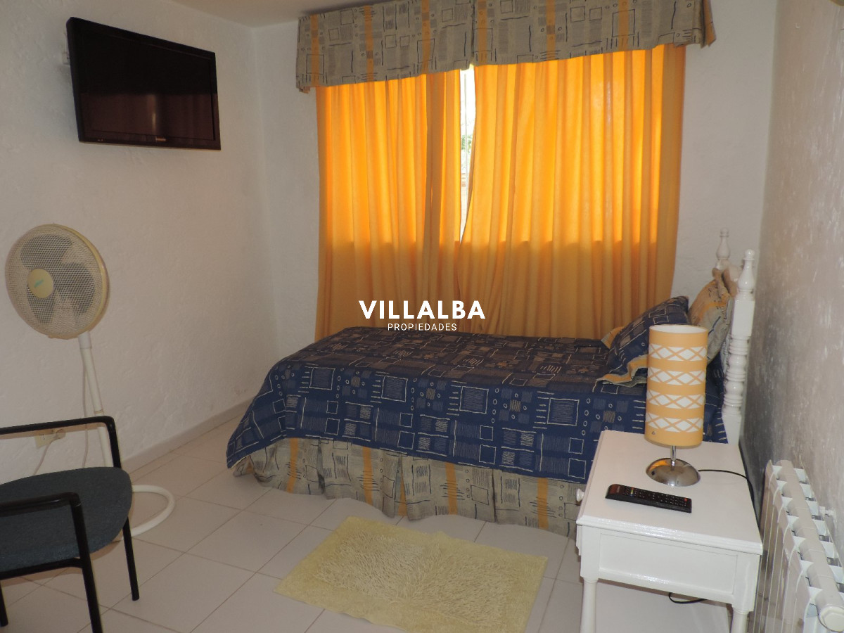 Casa ID.3581 - VENDO CASA DE 5 DORMITORIOS EN PUNTA DEL ESTE