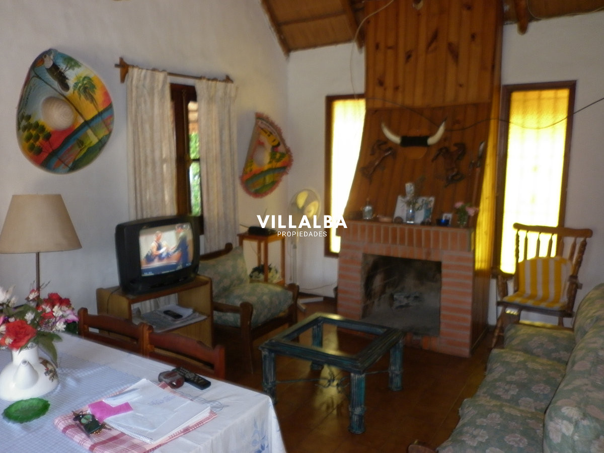 Apartamento ID.4128 - Venta de casa de 4 dormitorios en Maldonado