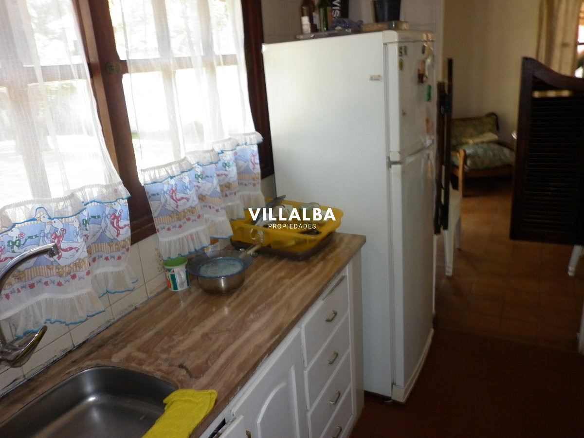 Apartamento ID.4128 - Venta de casa de 4 dormitorios en Maldonado