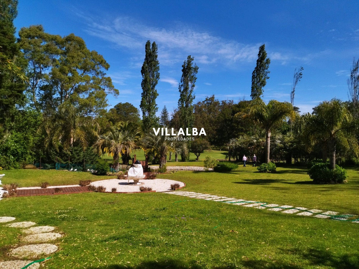 Casa ID.4198 -  Casa en venta de 3 dormitorios en Punta del Este