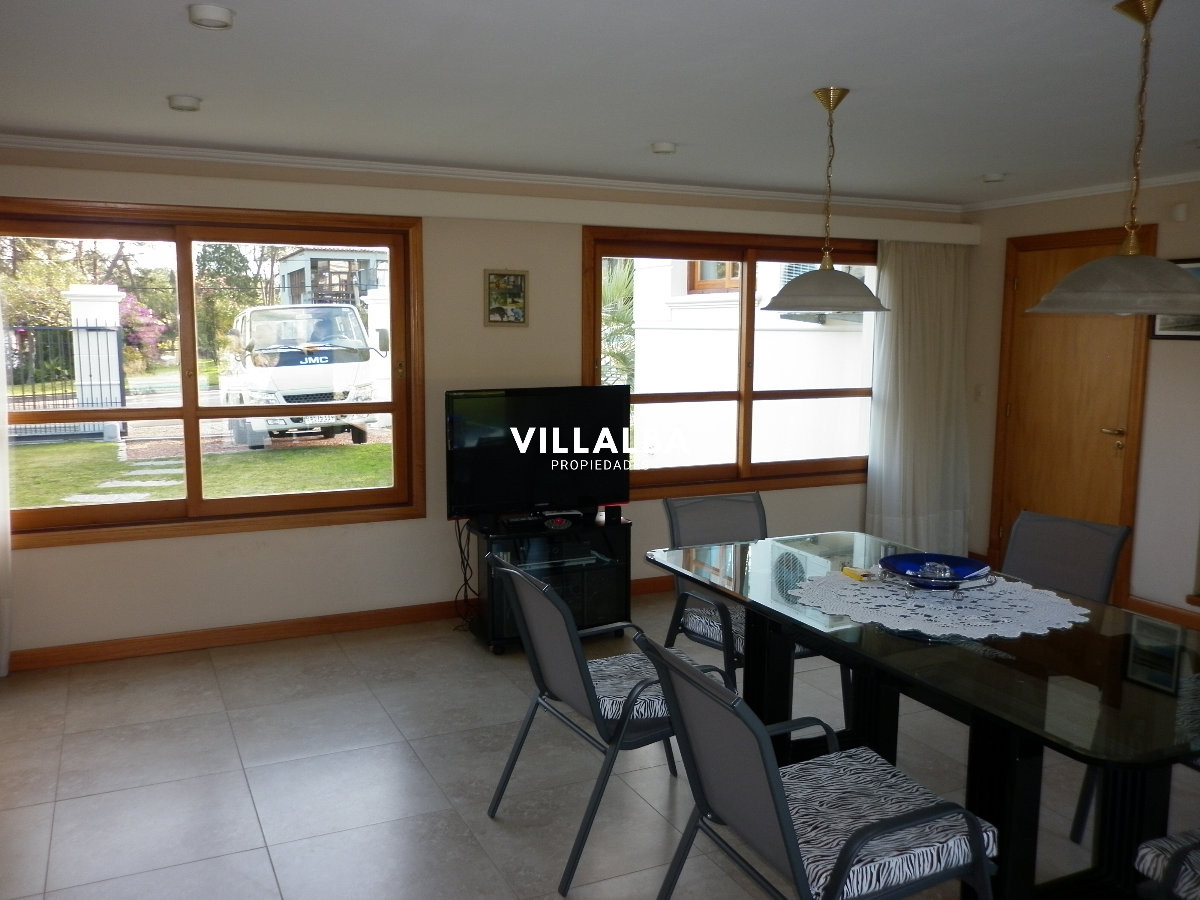 Casa ID.2857 - casa en venta en playa mansa