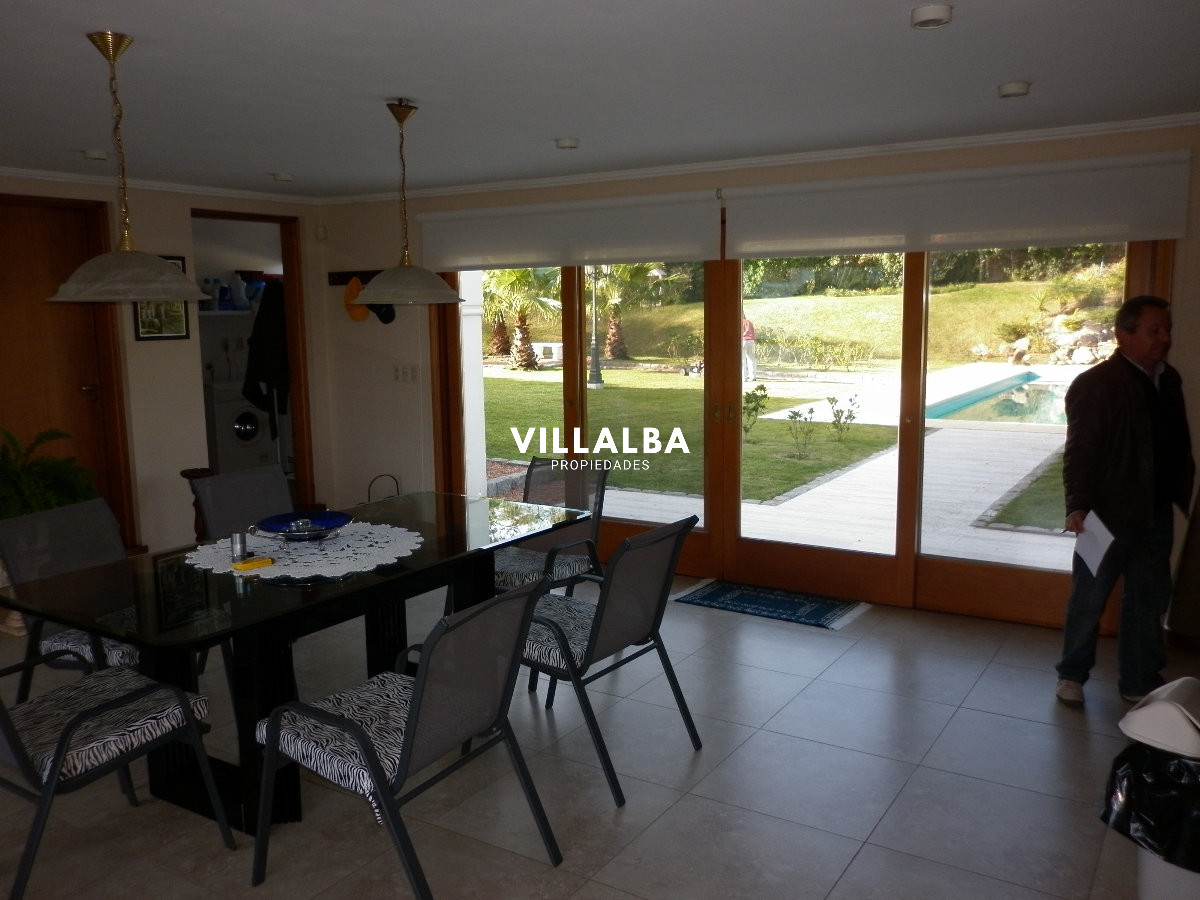 Casa ID.2857 - casa en venta en playa mansa