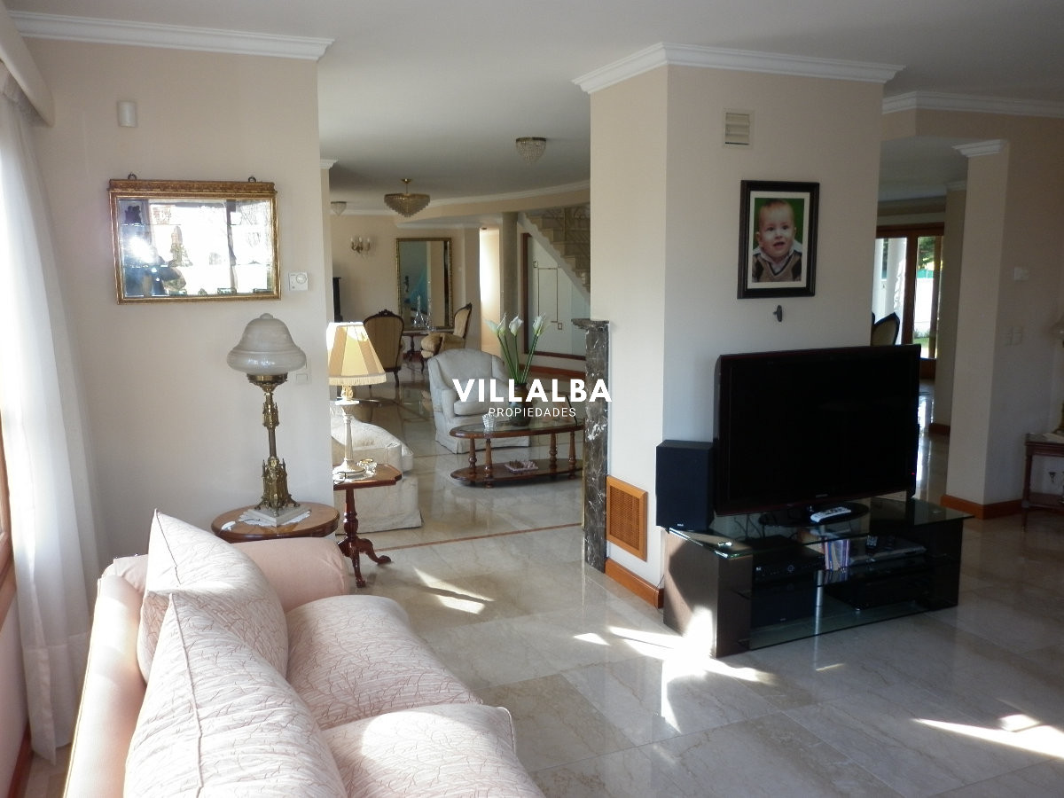 Casa ID.2857 - casa en venta en playa mansa