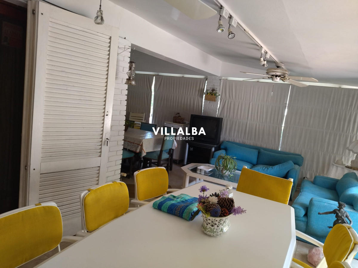 Casa ID.4198 -  Casa en venta de 3 dormitorios en Punta del Este