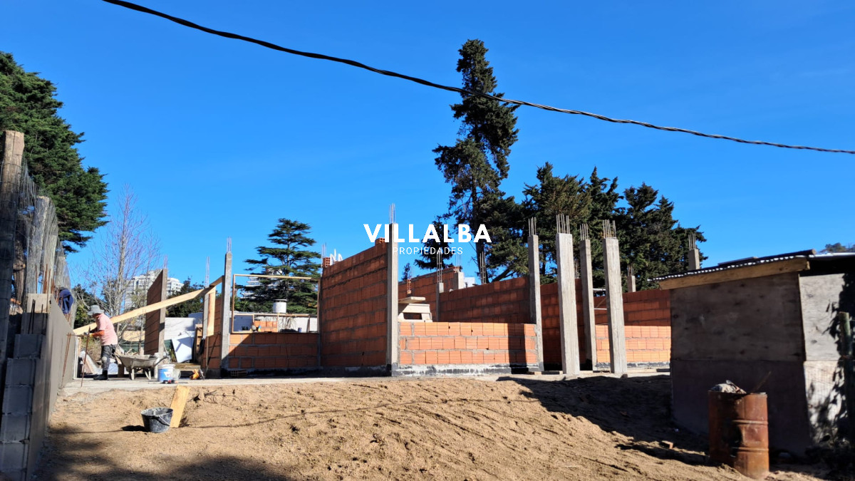Apartamento ID.4718 - Oportunidad - Casa a estrenar en Cantegril - Precio pozo