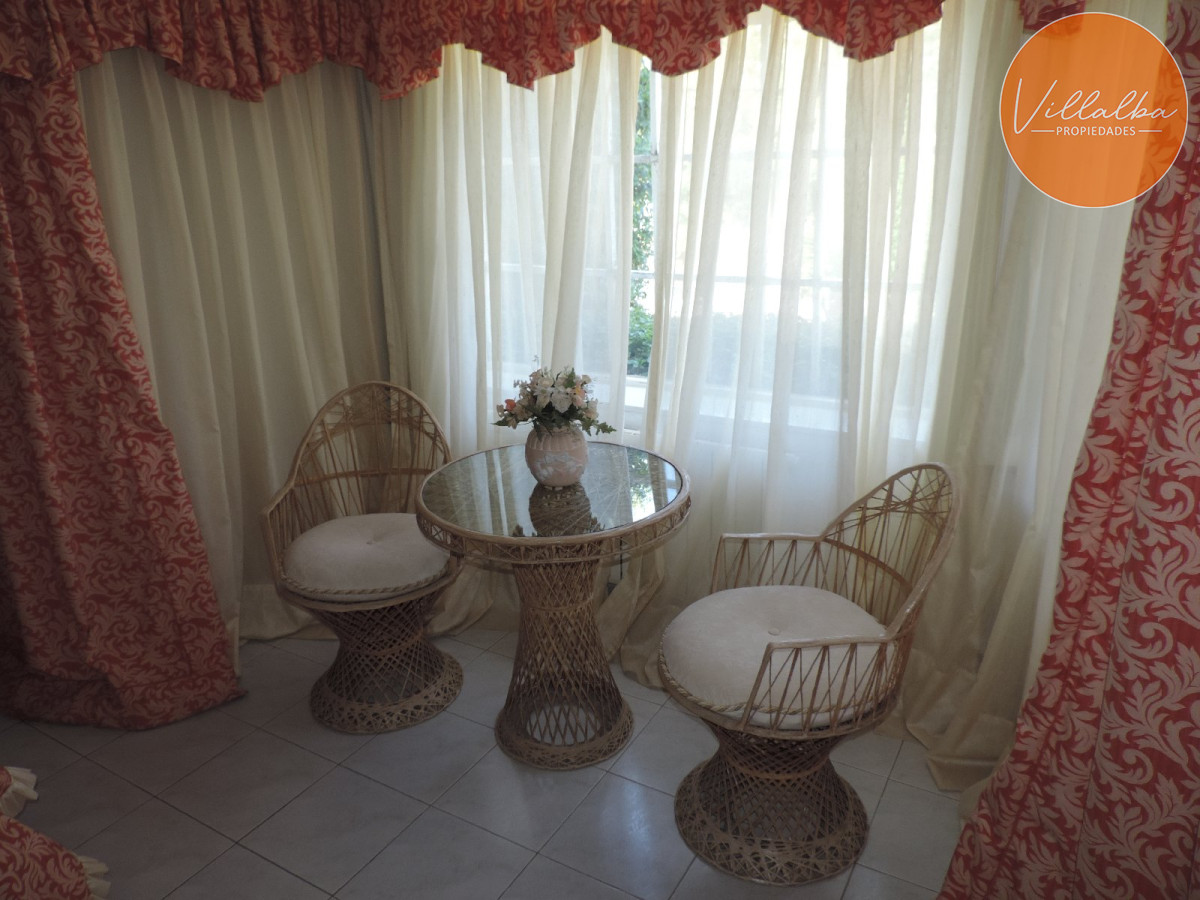 Casa ID.3581 - VENDO CASA DE 5 DORMITORIOS EN PUNTA DEL ESTE
