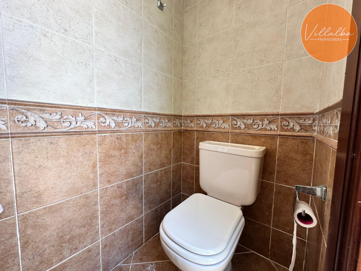 Casa ID.3571 - Admirable casa en venta de 4 dorm. y dep. de servicio en Punta del Este