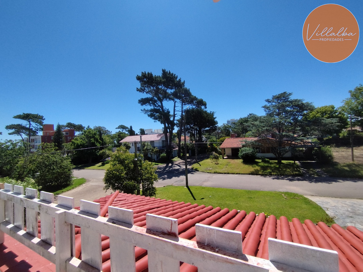 Casa ID.3536 - Alquiler y venta de casa en Punta del Este
