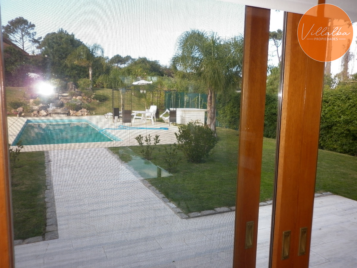Casa ID.2857 - casa en venta en playa mansa