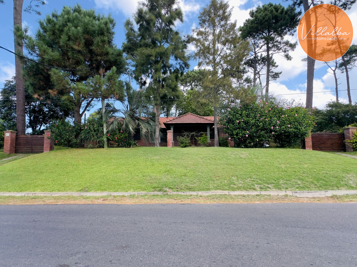 Casa ID.3215 - Casa en VENTA, 3 dormitorios, Punta del Este