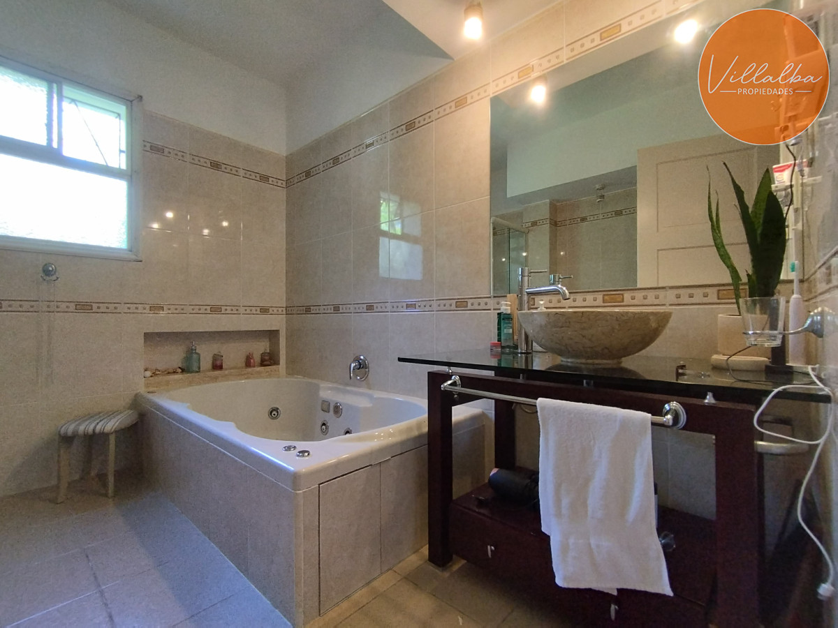 Casa ID.3536 - Alquiler y venta de casa en Punta del Este
