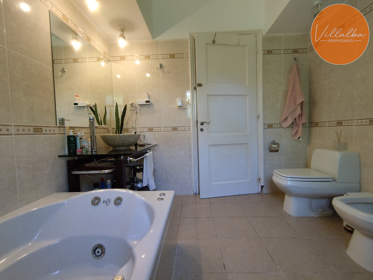 Casa ID.3536 - Alquiler y venta de casa en Punta del Este