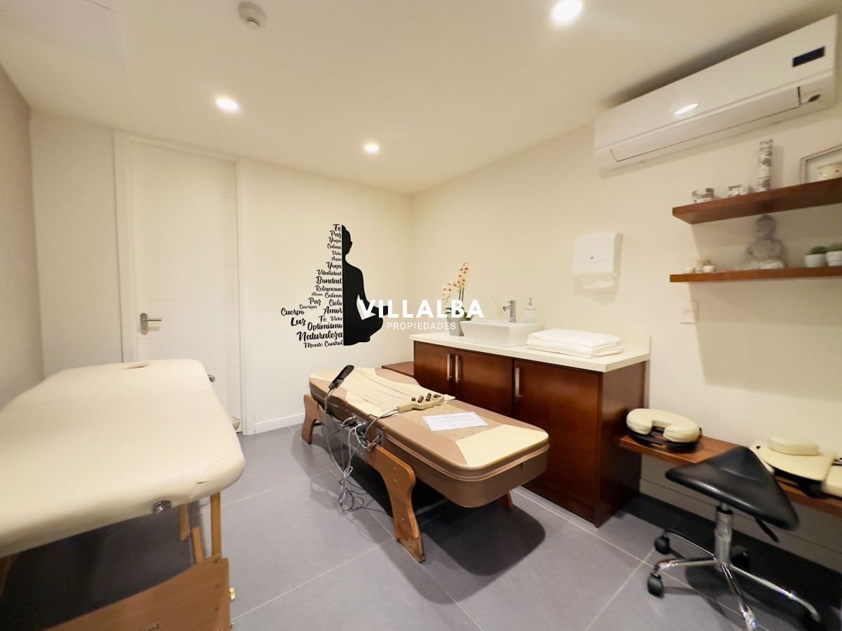 Apartamento ID.2939 - Penthouse en VENTA, 3 dormitorios en suite + Dependencia, vista 180°.