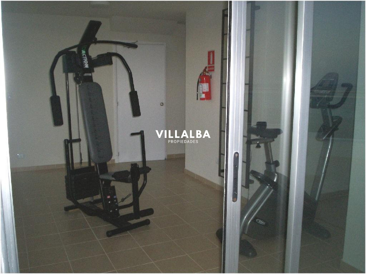 Apartamento ID.3924 - Alquiler y venta de apartamento de 3 dormitorios en Punta del Este