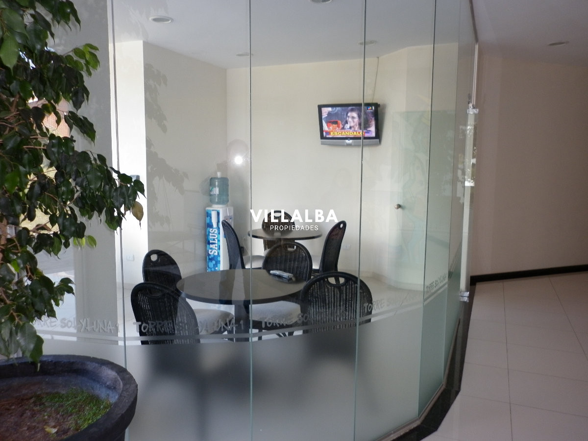 Apartamento ID.3924 - Alquiler y venta de apartamento de 3 dormitorios en Punta del Este