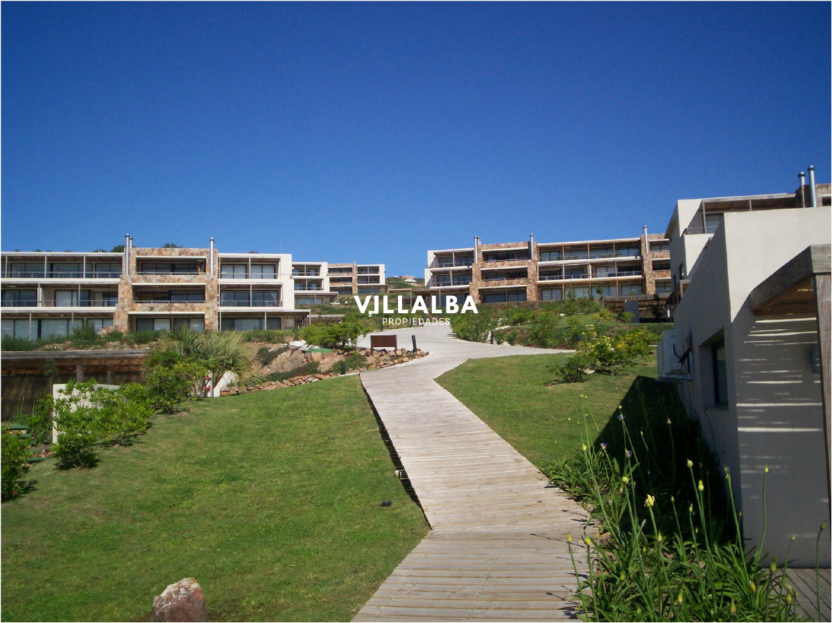 Apartamento ID.4285 - Apartamento en venta de dos dormitorios en Punta del Este