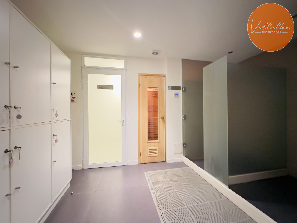 Apartamento ID.2939 - Penthouse en VENTA, 3 dormitorios en suite + Dependencia, vista 180°.