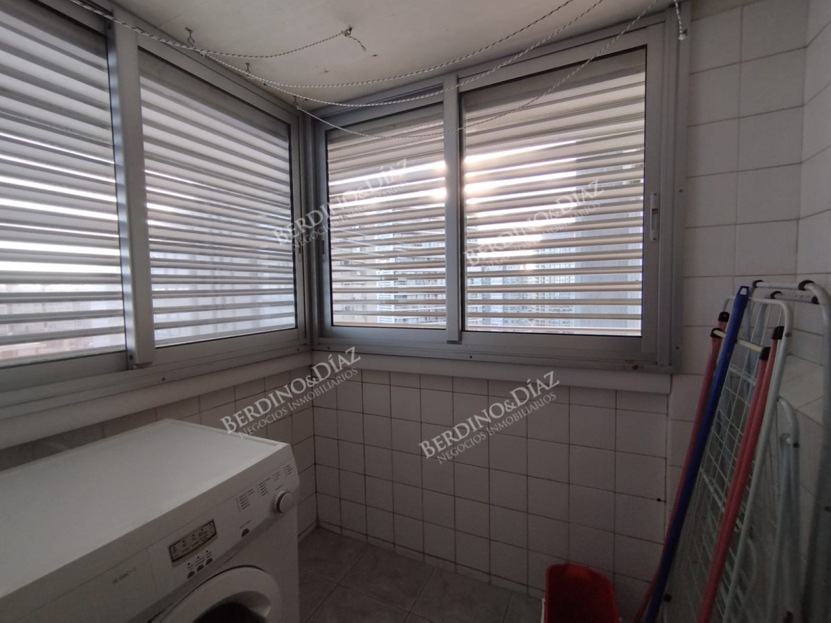 Apartamento ID.2749 - Alquiler de apartamento de 3 dormitorios en Punta del Este