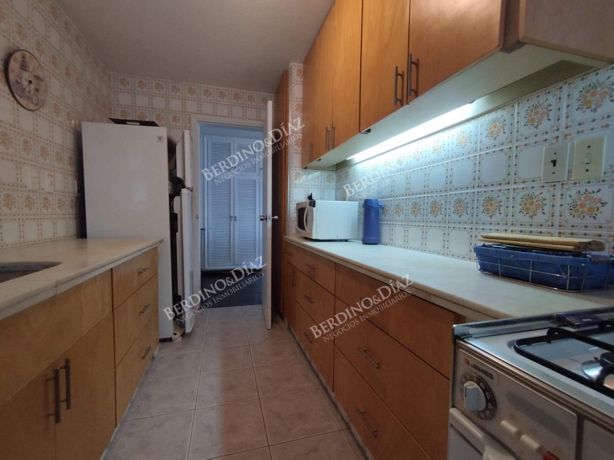 Apartamento ID.2749 - Alquiler de apartamento de 3 dormitorios en Punta del Este
