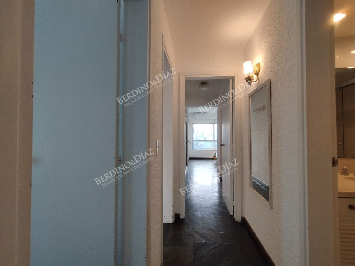 Apartamento ID.2749 - Alquiler de apartamento de 3 dormitorios en Punta del Este