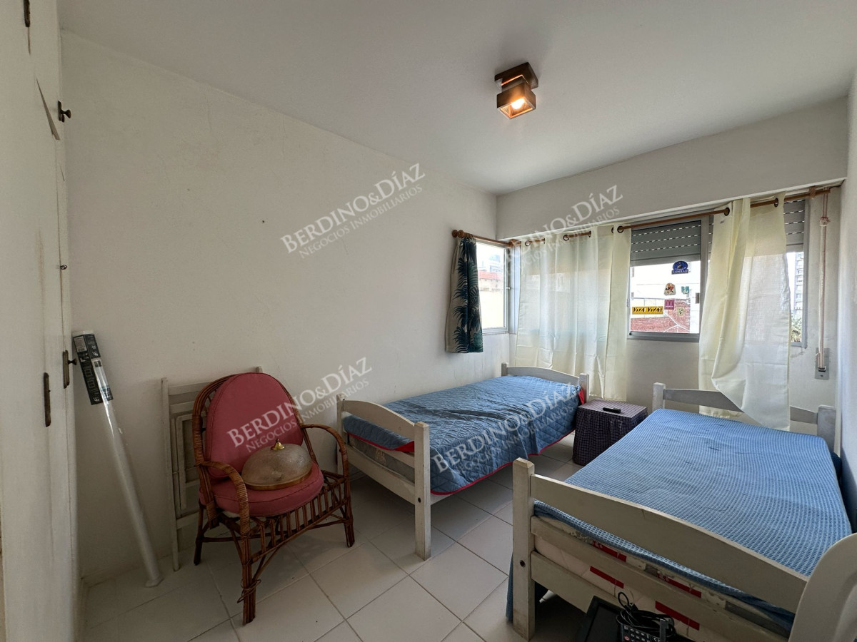 Apartamento ID.2750 - Apartamento en venta de 3 dormitorios en Punta del Este