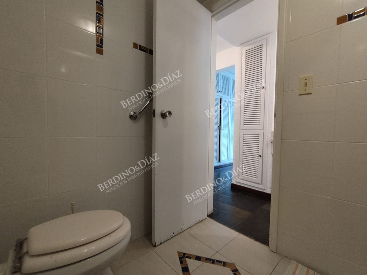 Apartamento ID.2749 - Alquiler de apartamento de 3 dormitorios en Punta del Este