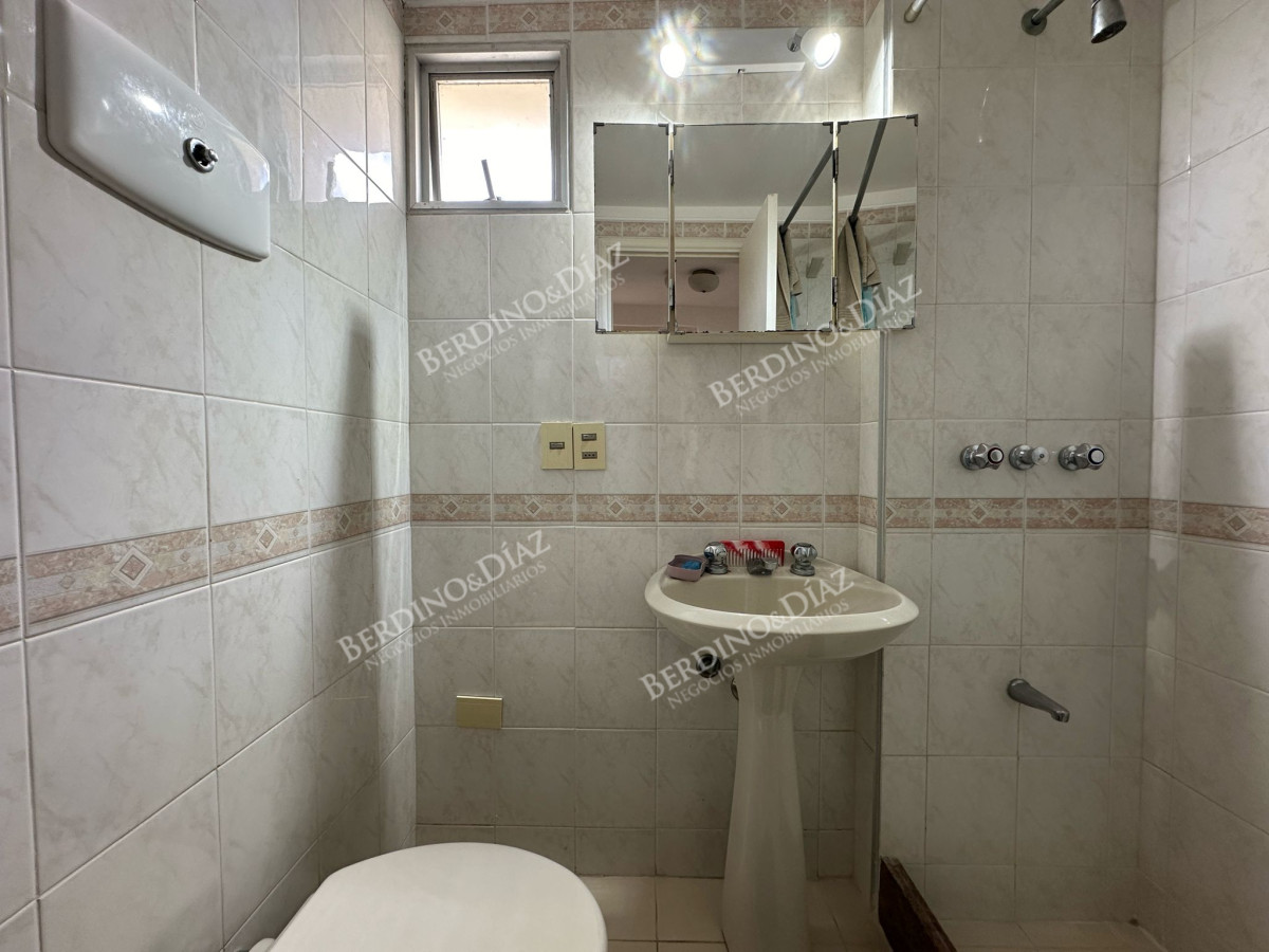 Apartamento ID.2750 - Apartamento en venta de 3 dormitorios en Punta del Este