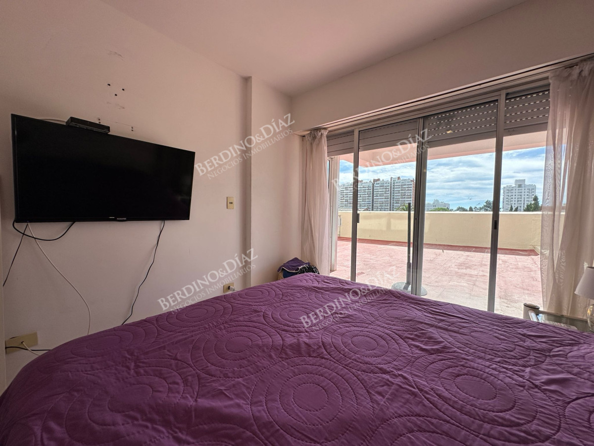 Apartamento ID.2750 - Apartamento en venta de 3 dormitorios en Punta del Este