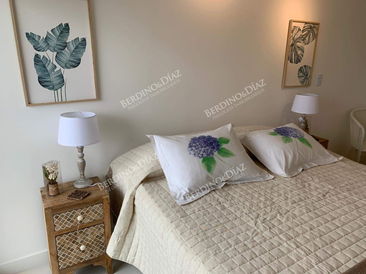 Apartamento ID.2661 - Venta de apartamento 2 dormitorios en Punta del Este Artower