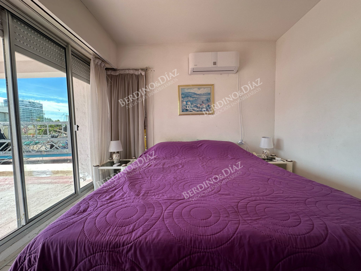 Apartamento ID.2750 - Apartamento en venta de 3 dormitorios en Punta del Este