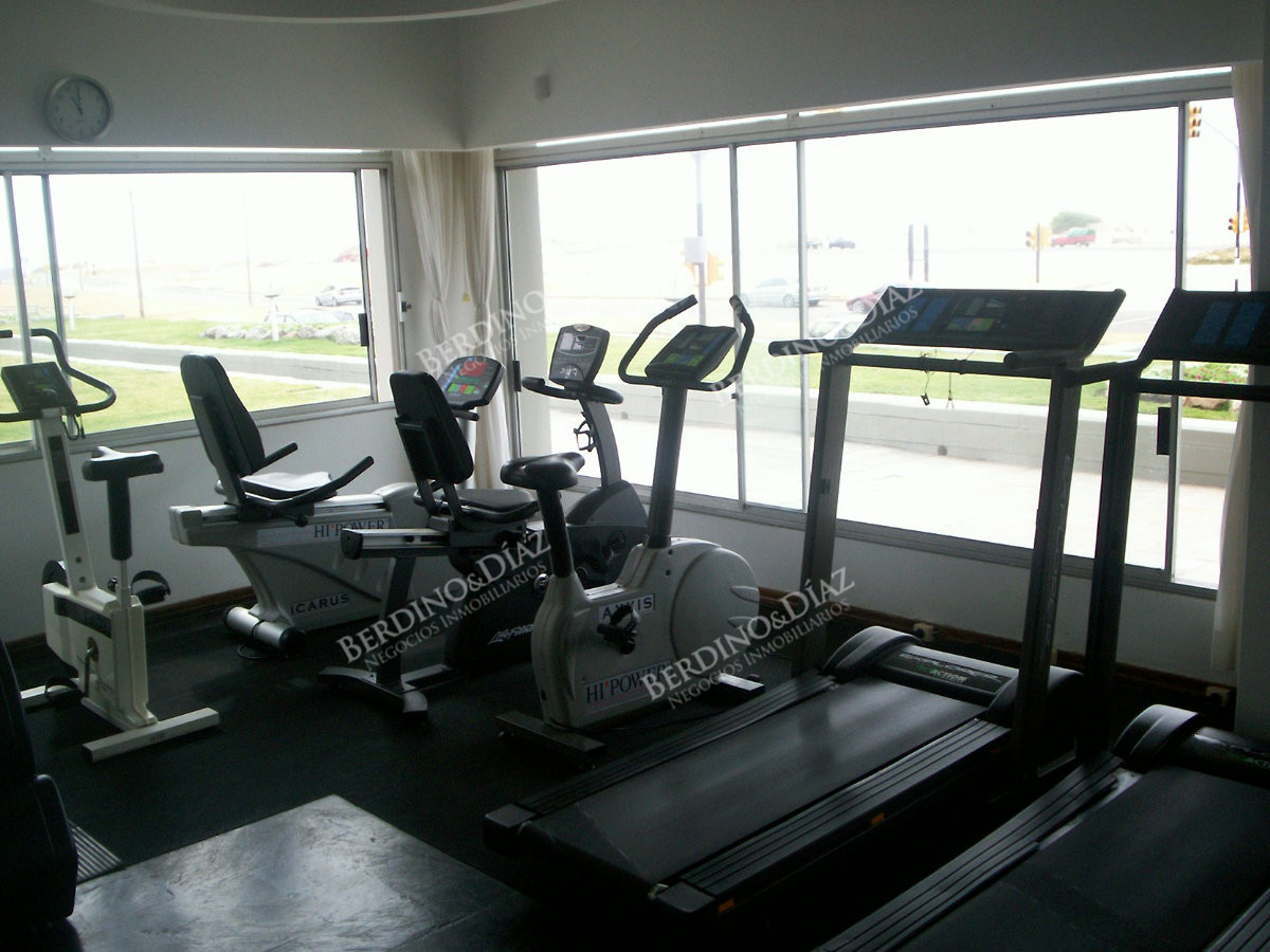 Apartamento ID.2749 - Alquiler de apartamento de 3 dormitorios en Punta del Este