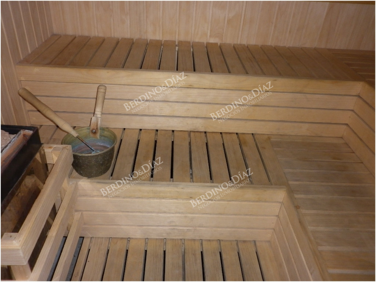 Apartamento ID.3185 - Venta y alquiler de apartamento de 2 dormitorios Playa mansa con parrillero