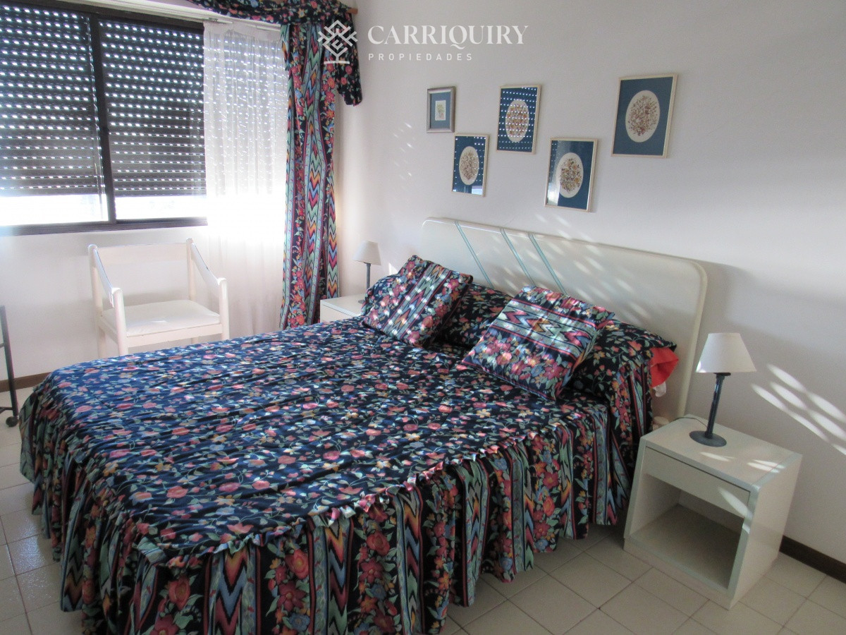 Apartamento ID.9613 - Apartamento en venta de 3 dormitorios en Punta del Este