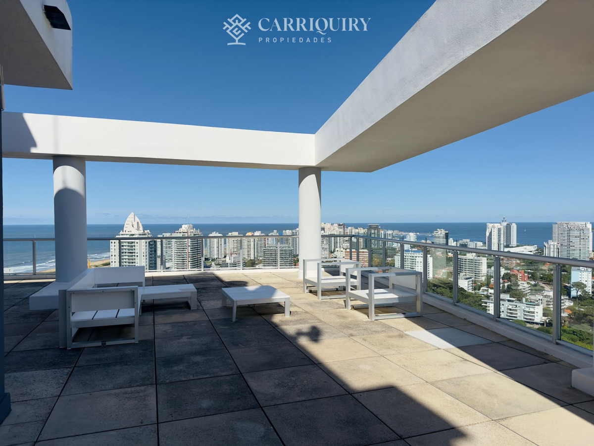 Apartamento ID.7834/APARTAMENTO-EN-VENTA-3-DORMITORIOS-PUNTA-DEL-ESTE - Penthouse en VENTA, 3 dormitorios en suite + Dependencia, vista 180°.
