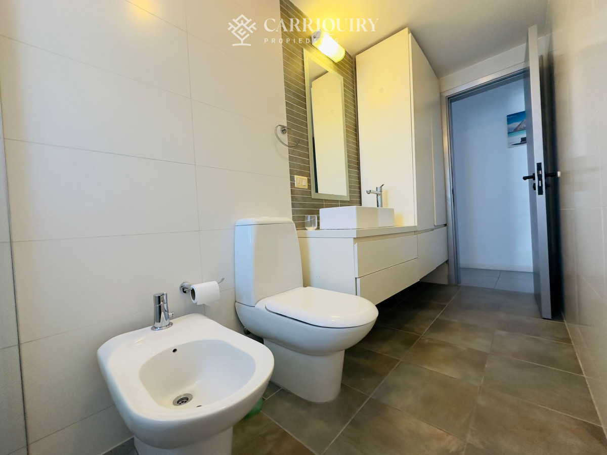 Apartamento ID.8661 - Alquiler y venta de apartamento de 2 dormitorios 2 baños con parrillero propio