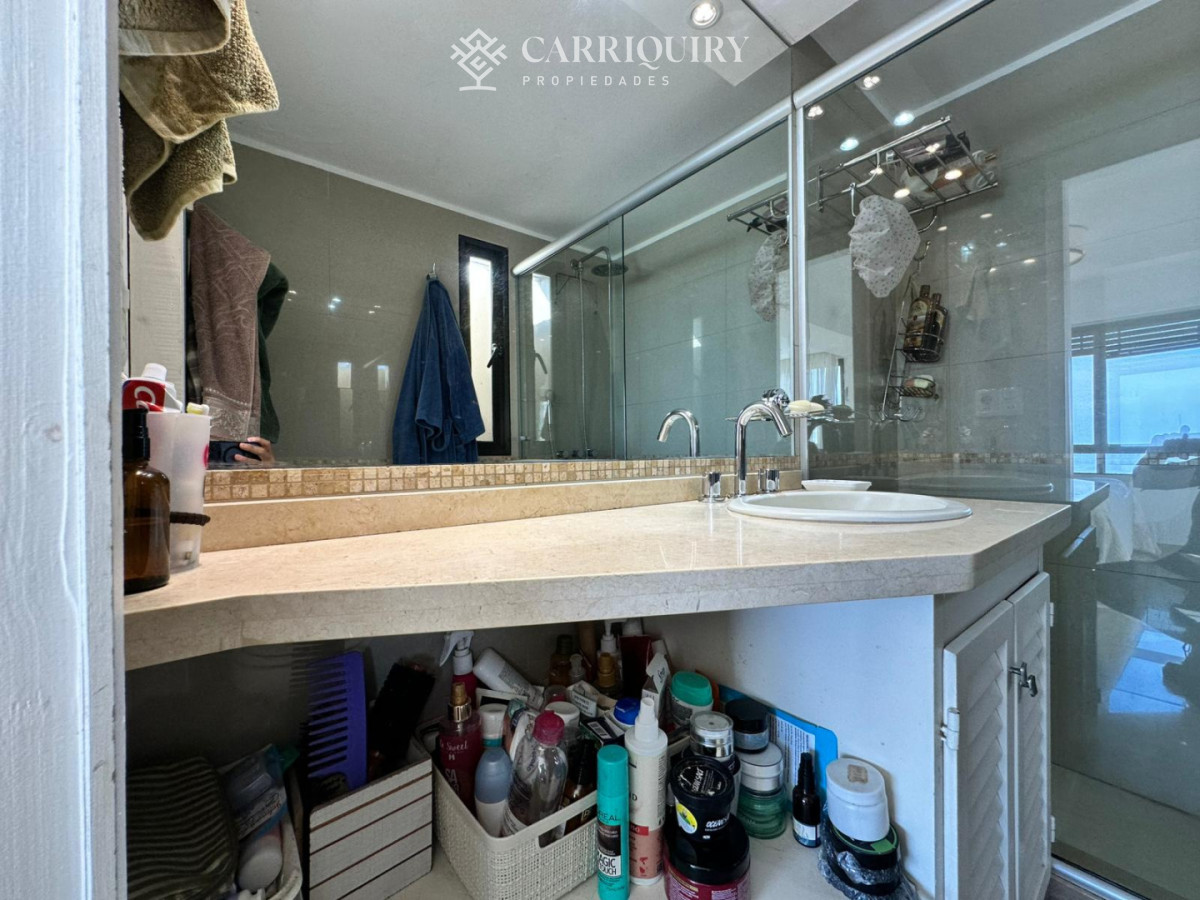 Apartamento ID.7780 - Apto en venta, Punta del este, playa brava.