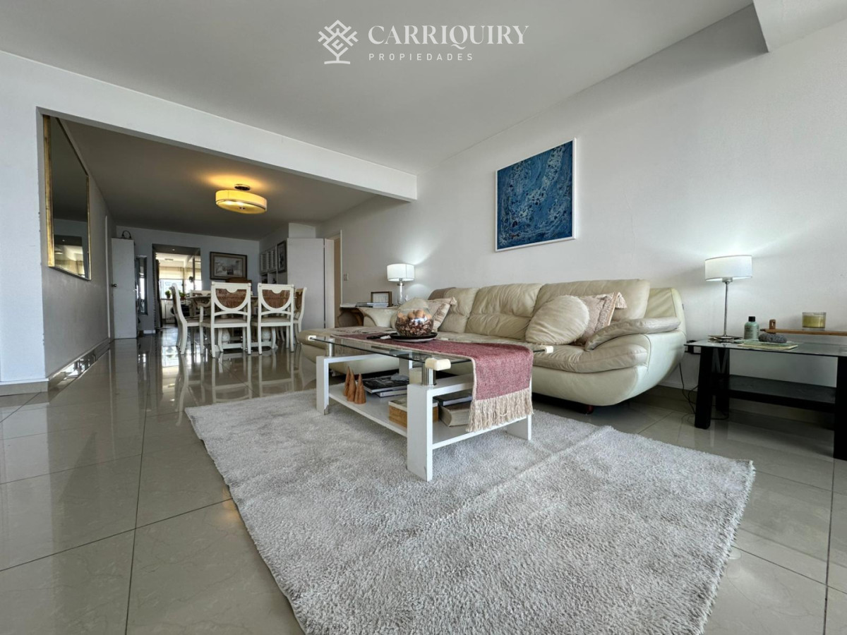Apartamento ID.7780 - Apto en venta, Punta del este, playa brava.