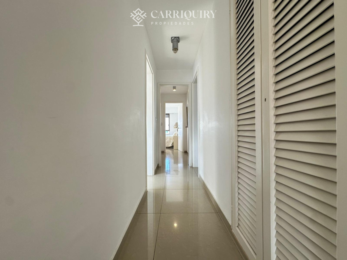 Apartamento ID.7780 - Apto en venta, Punta del este, playa brava.