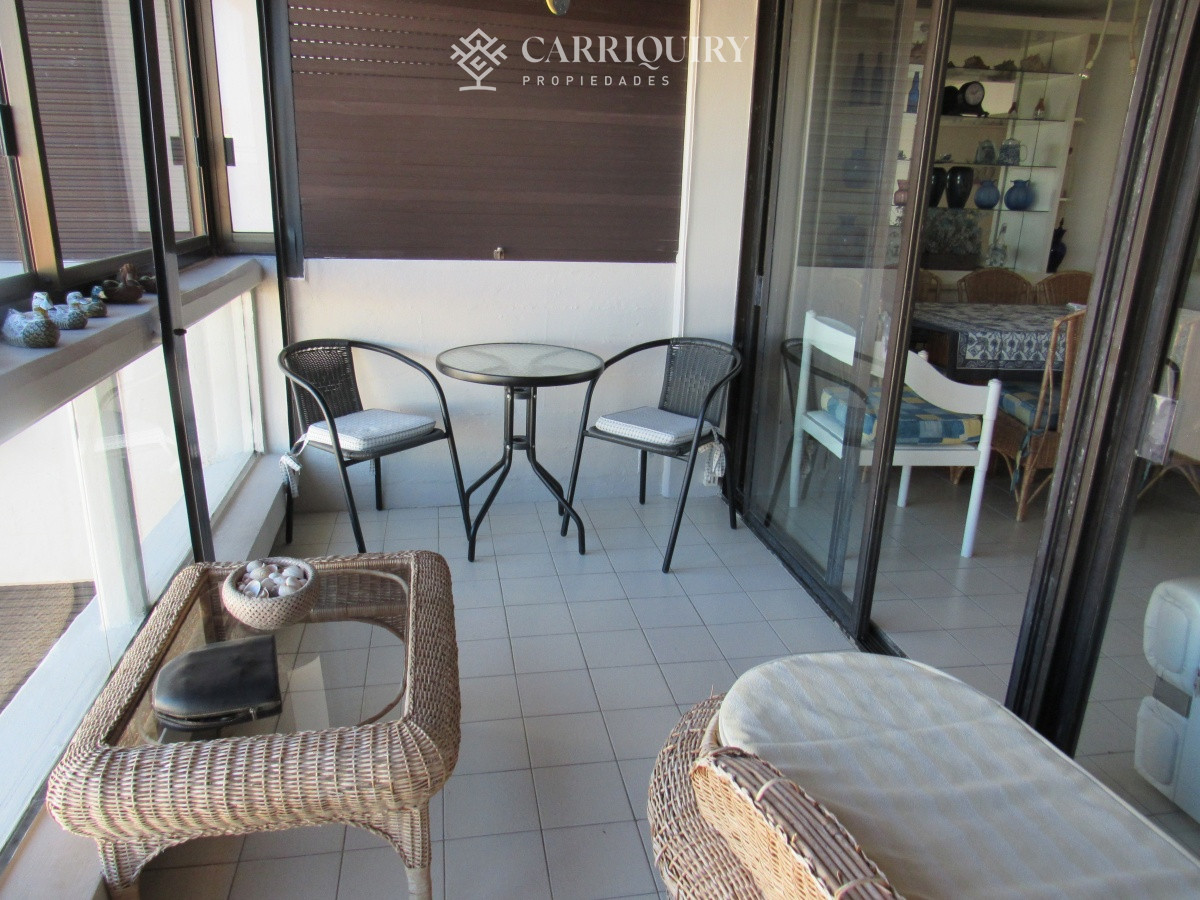 Apartamento ID.9613 - Apartamento en venta de 3 dormitorios en Punta del Este