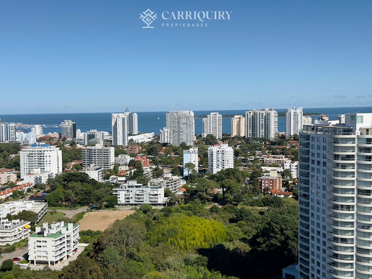 Apartamento ID.7834/APARTAMENTO-EN-VENTA-3-DORMITORIOS-PUNTA-DEL-ESTE - Penthouse en VENTA, 3 dormitorios en suite + Dependencia, vista 180°.