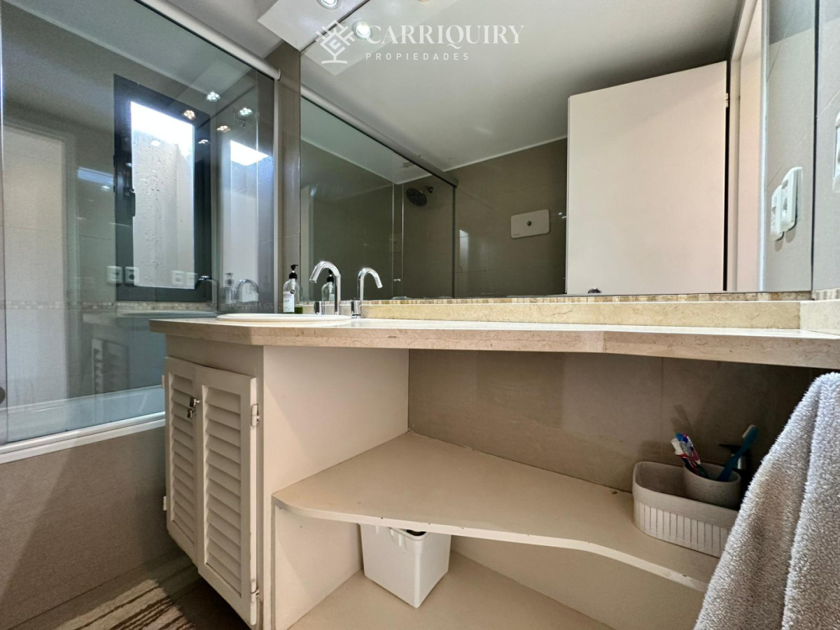Apartamento ID.7780 - Apto en venta, Punta del este, playa brava.
